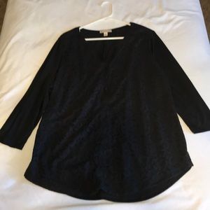 Lace Front 3/4 Sleeve Top.